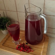 Компот из свежих ягод и яблок