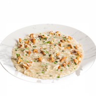 Ризотто с лисичками и зеленью