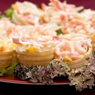 Корзиночки с овощным салатом