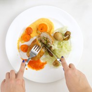 Котлеты из кролика с кабачками