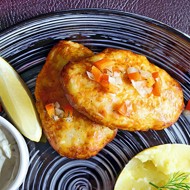 Котлеты из щуки с соусом тартар