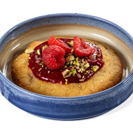 Крамбл куки с фисташкой и малиной