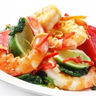 Креветки со шпинатом