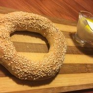 Кулури - классический греческий завтрак