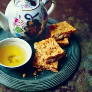 Кунжутно-миндально-имбирные козинаки