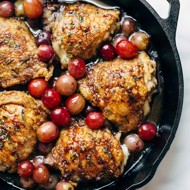 Курица с виноградом в вине