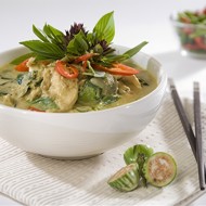 Курица в зеленом карри