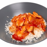 Куриные грудки в остро-сладком соусе с яблочным соком и имбирем