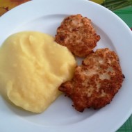 Куриные котлеты с плавленым сыром