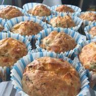 Куриные маффины с сыром