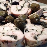 Куриные рулеты с оливками