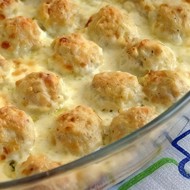 Куриные шарики, запеченные в сливках