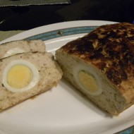 Куриный рулет с яйцом