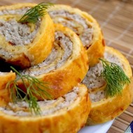 Куриный рулет с омлетом