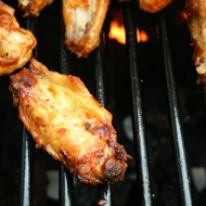 Куринные крылышки-чили с кукурузой по-мексикански