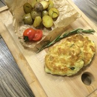 Куриные котлеты с имбирем и мини-картофелем