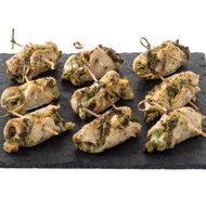 Куриные рулетики с моцареллой, шпинатом и вялеными помидорами