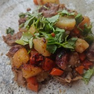 Куриные желудки с картфелем