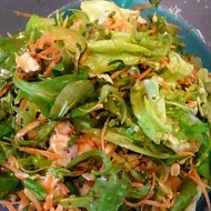 Куриный салат с горчичным соусом