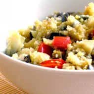 Кускус с баклажанами и помидорами