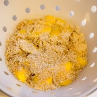 Кускус с манго и кокосовыми сливками