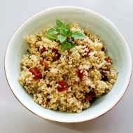 Кускус с вялеными помидорами