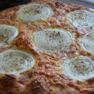 Лепешка луковая