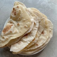 Лепешки с чесноком