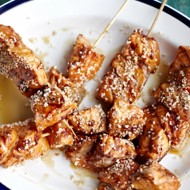 Лосось-терияки в кунжуте