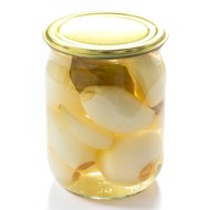 Лук на зиму, приготовленный целиком