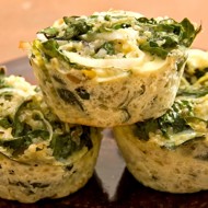 Маффины из киноа со шпинатом