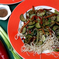 Макароны перчателли с запечеными овощами