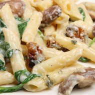 Макароны с грибами