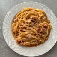 Макароны с сосисками в томатном соусе