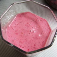 Малиновый милкшейк с мороженым