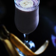 Малиново-банановый смузи