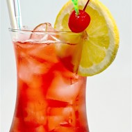 Малиново-лимонный коктейль на День святого Валентина