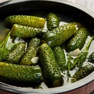 Малосольные корнишоны