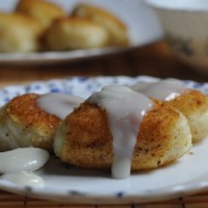 Манные биточки с ванилью