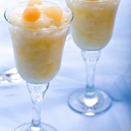 Маринованная дыня с гранитой из лайма и базилика