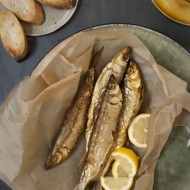 Маринованные сардины с прованскими травами