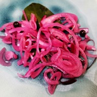 Маринованный лук для шашлыка