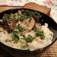 Медвежатина с грибами