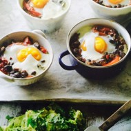 Мексиканское запеченное яйцо с гуакамоле