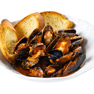 Мидии в томатном соусе