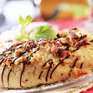 Миндальные пирожные с карамелью