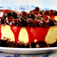 Мини-чизкейки с черничным соусом