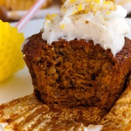 Морковные кексы с творожно-кокосовым кремом