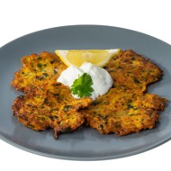 Морковные оладьи с зирой и кориандром
