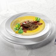 Морковный суп велюте с печенью цесарки